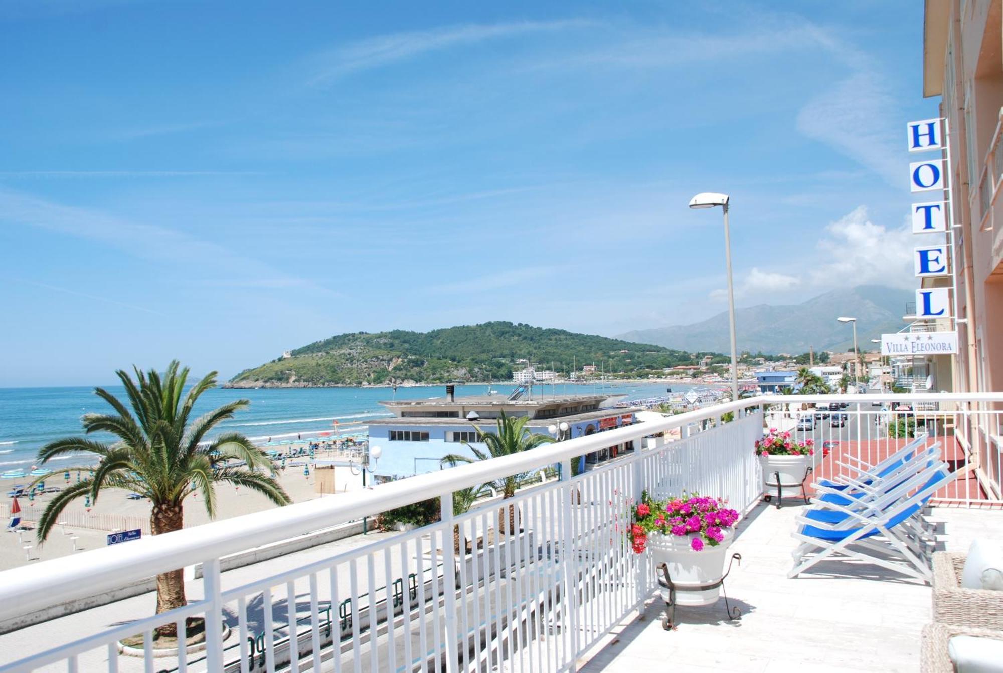 Hotel Villa Eleonora Scauri  Exterior photo