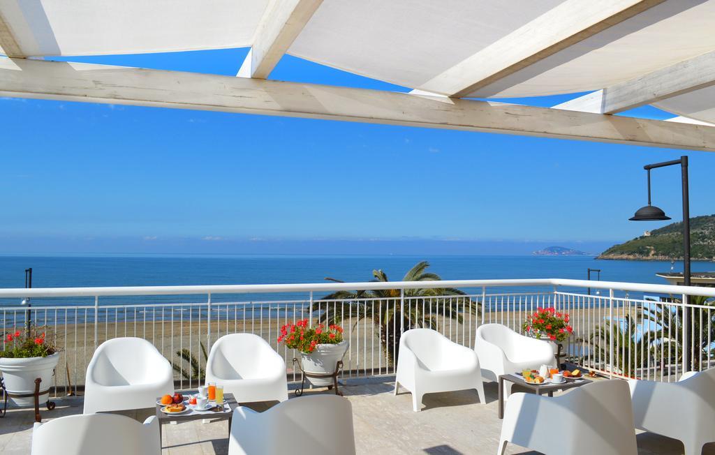Hotel Villa Eleonora Scauri  Exterior photo